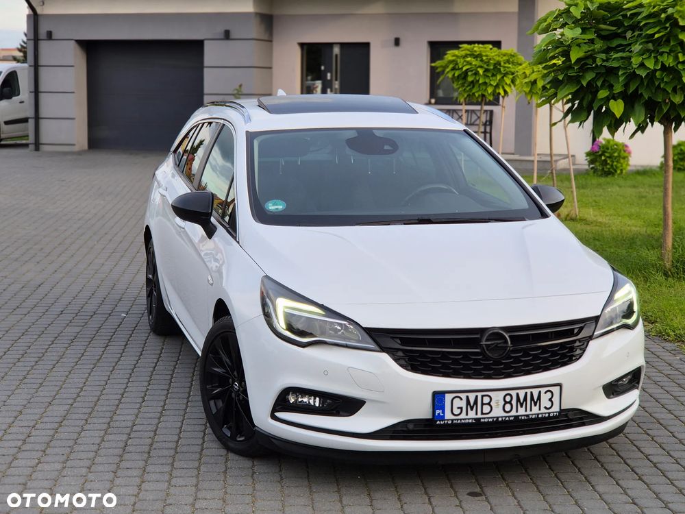 Opel Astra 1.6 D (CDTI) Dynamic - 29