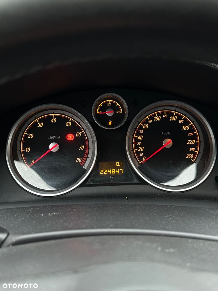 Opel Astra 1.6 Sport - 18