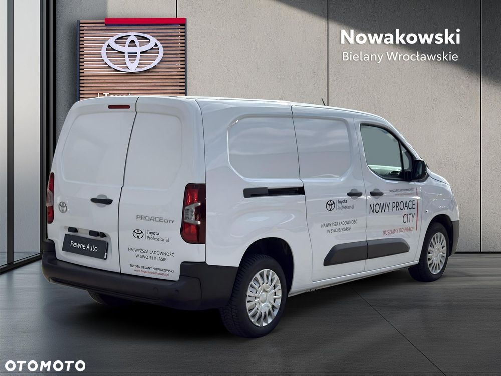Toyota Proace City - 30