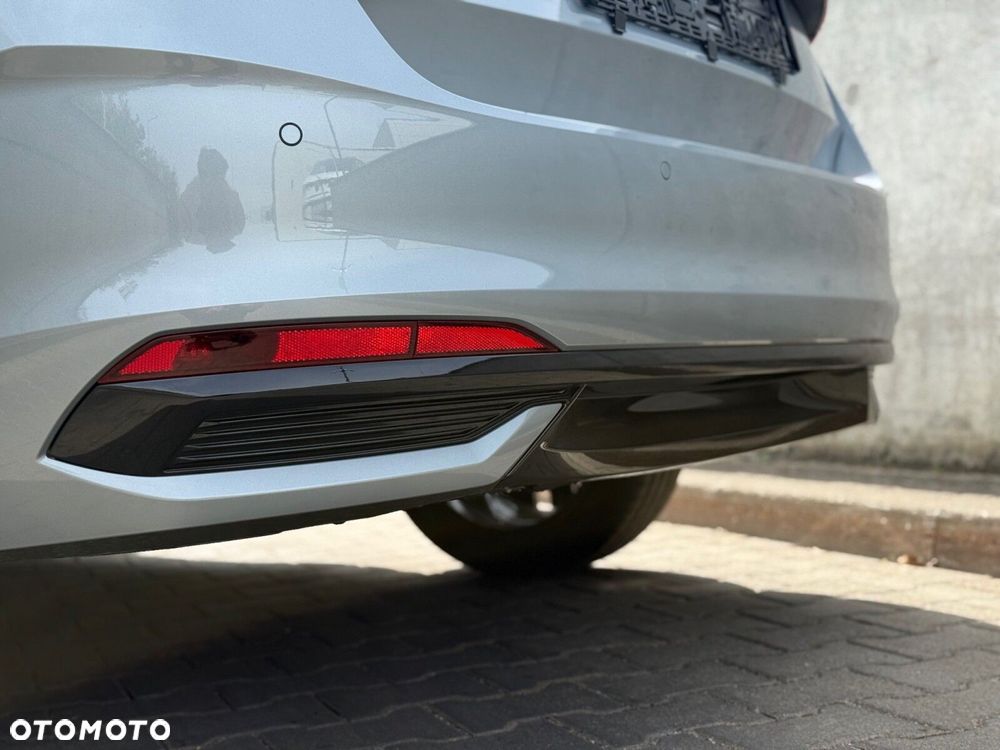 Skoda Scala 1.0 TSI Monte Carlo DSG - 32