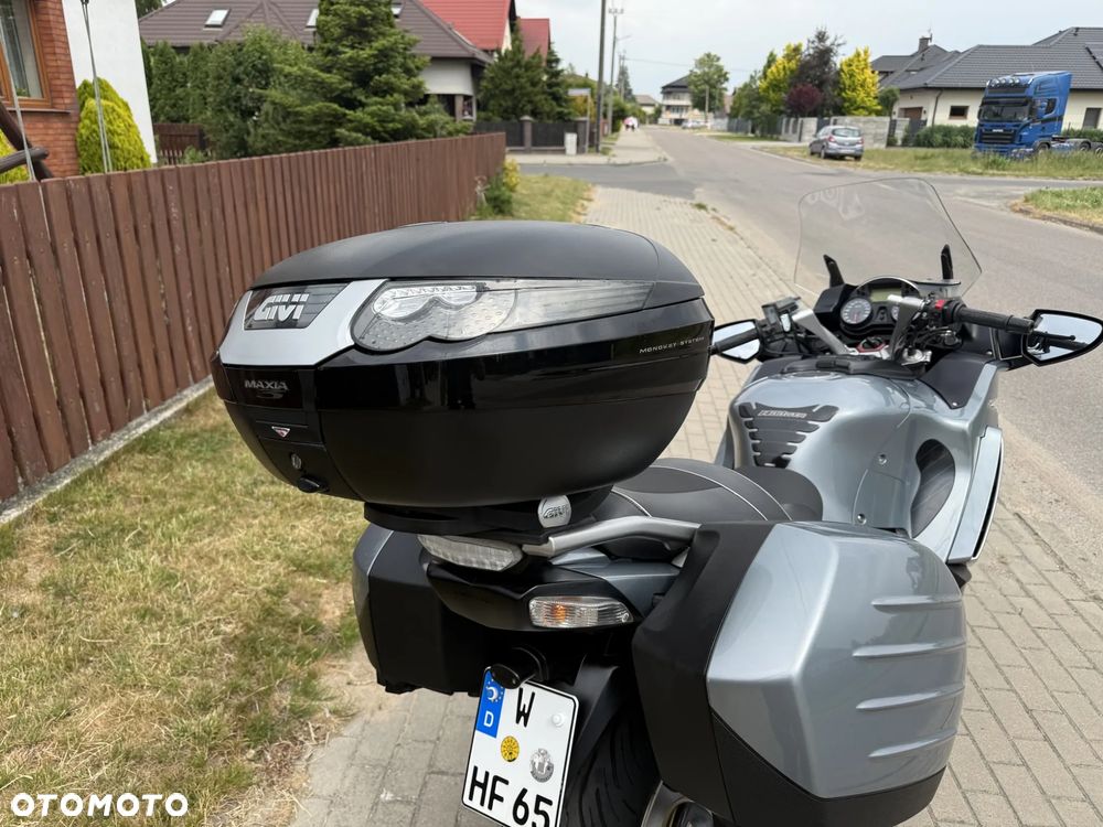 Kawasaki GTR - 8
