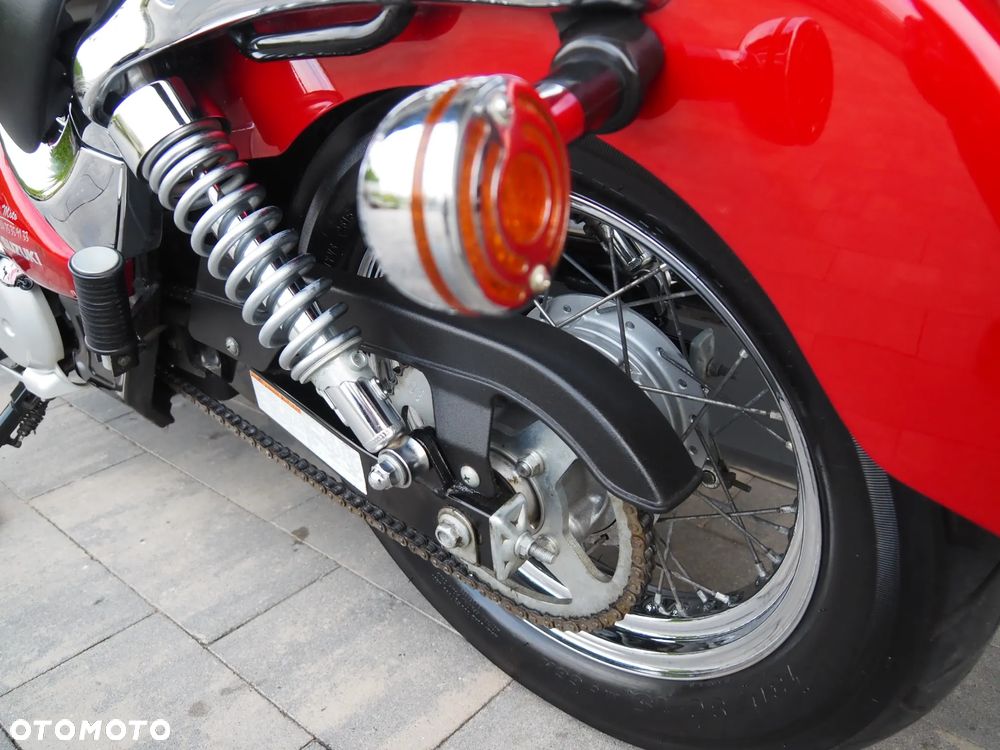 Suzuki Intruder - 15