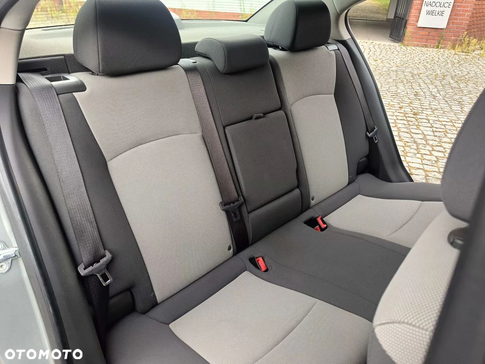 Chevrolet Cruze 1.6 - 23