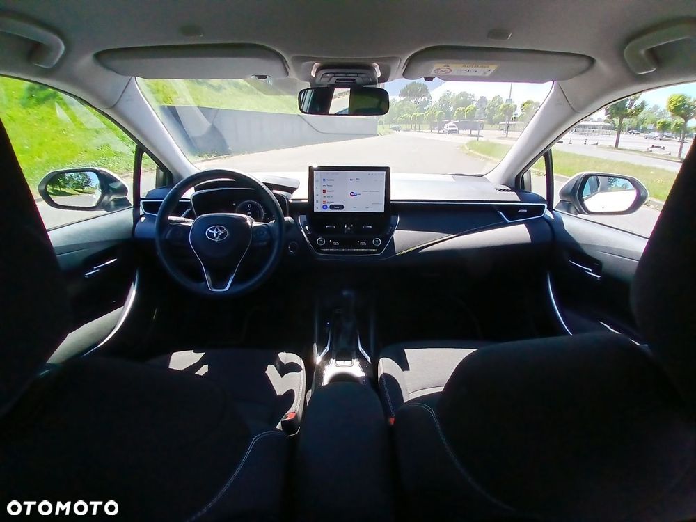 Toyota Corolla 1.8 Hybrid Comfort - 22