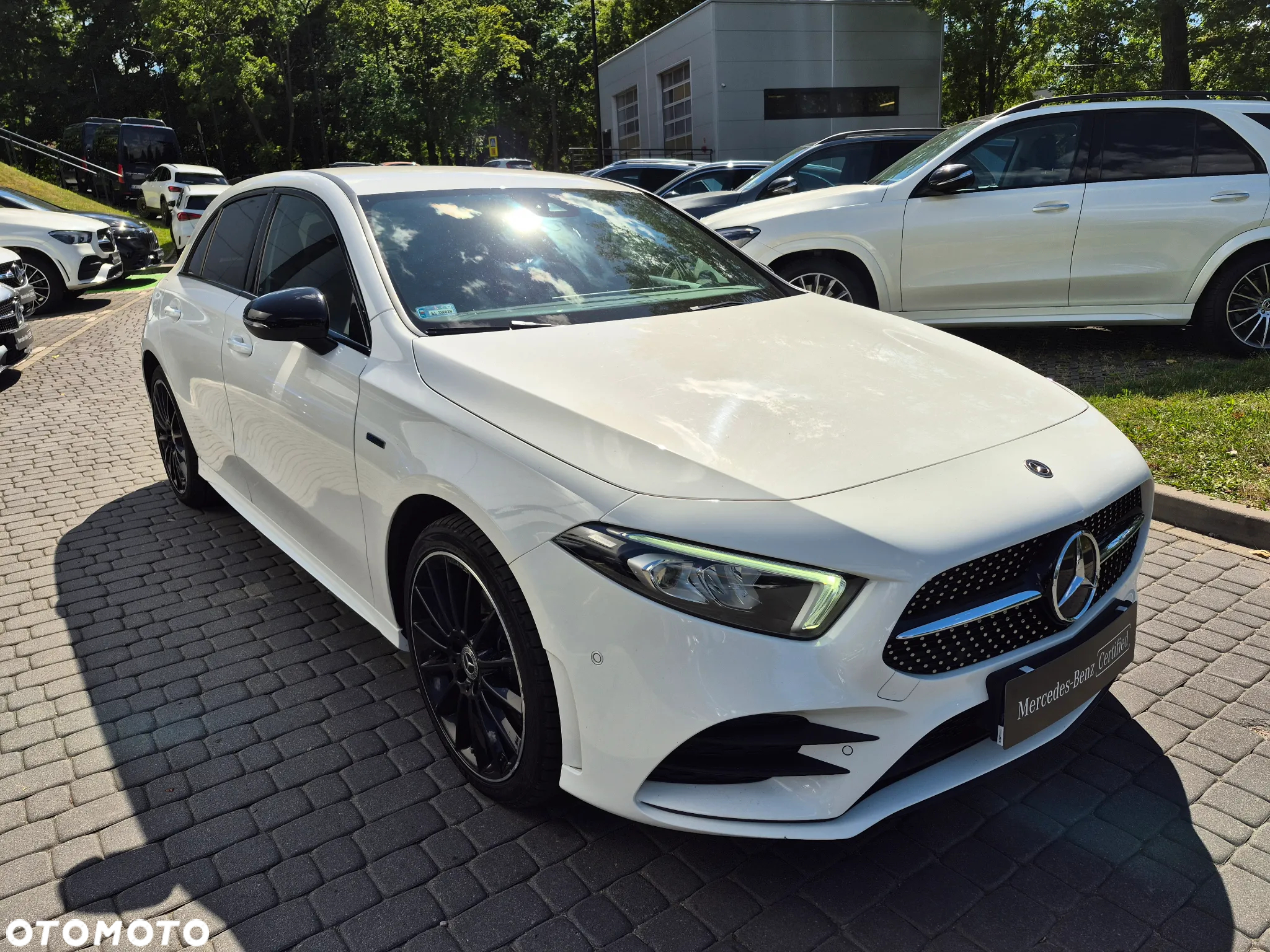 Mercedes-Benz Klasa A 250 E AMG Line 8G-DCT - 13