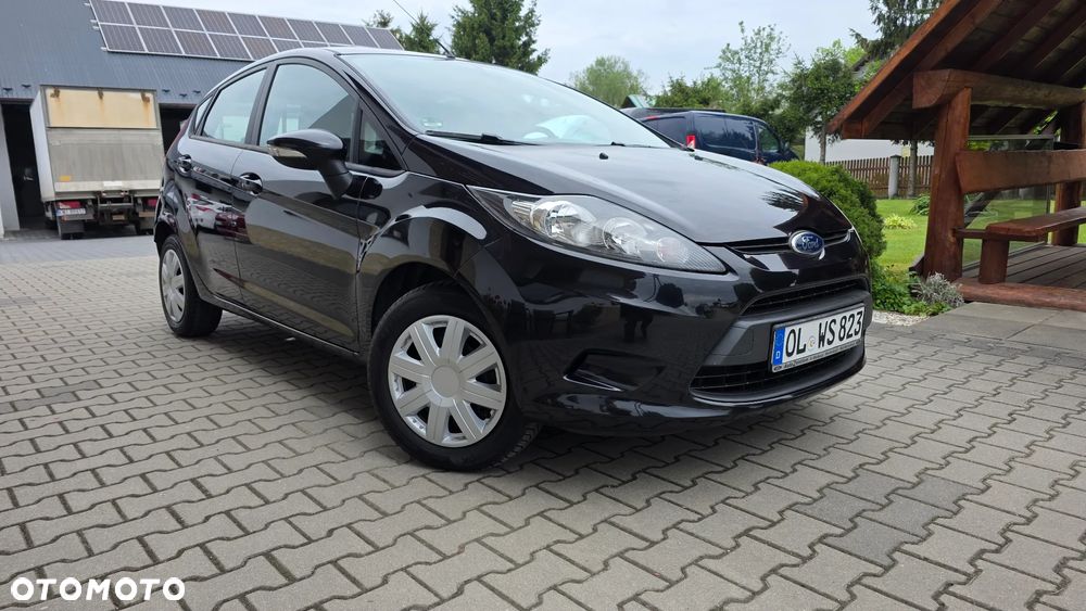 Ford Fiesta 1.25 Celebration - 10
