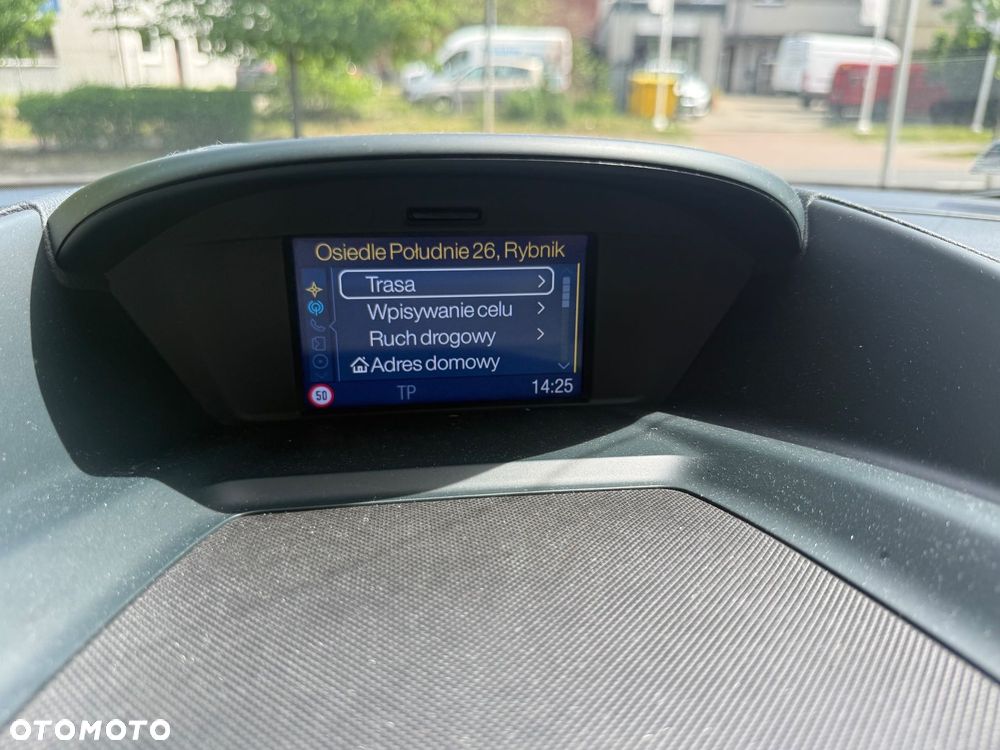 Ford Grand C-MAX - 20