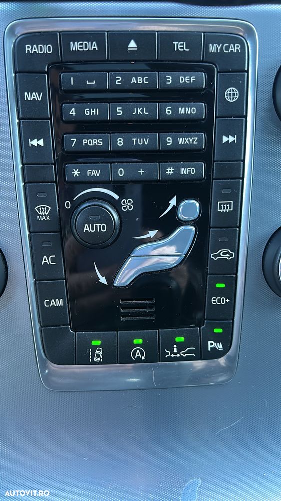 Volvo V60 D3 Geartronic Momentum - 20