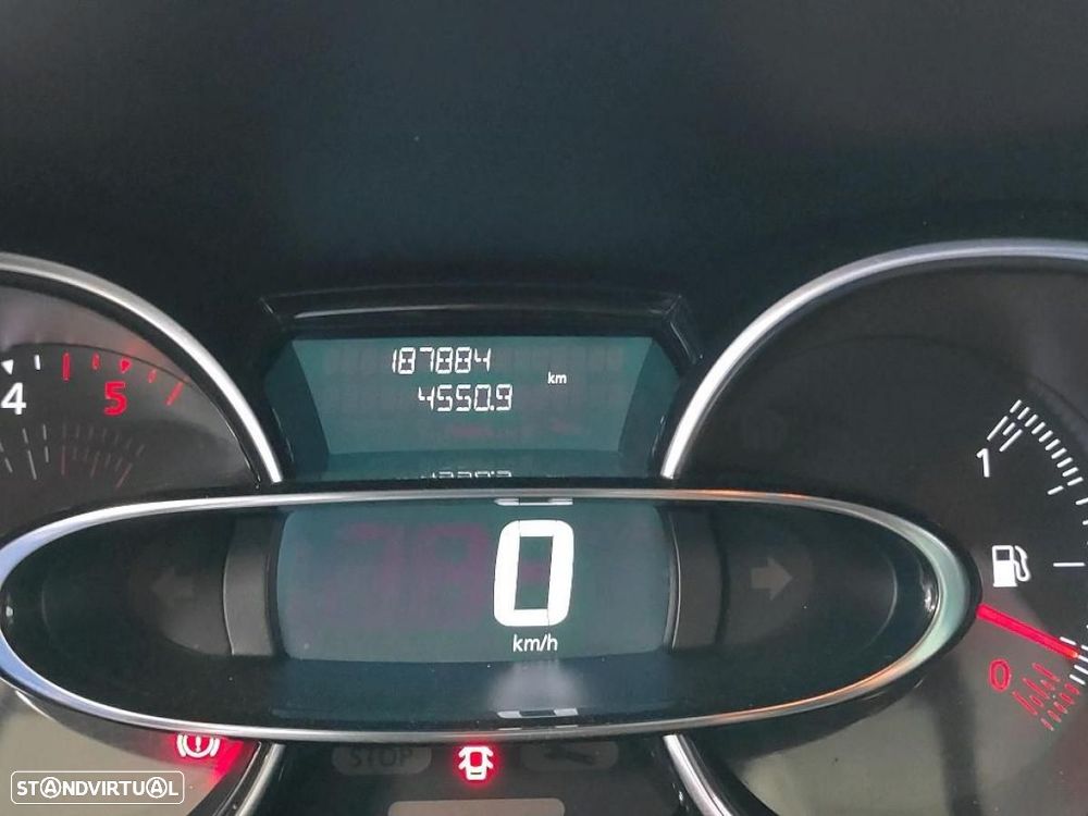 Renault Clio 1.5 dCi Limited - 6