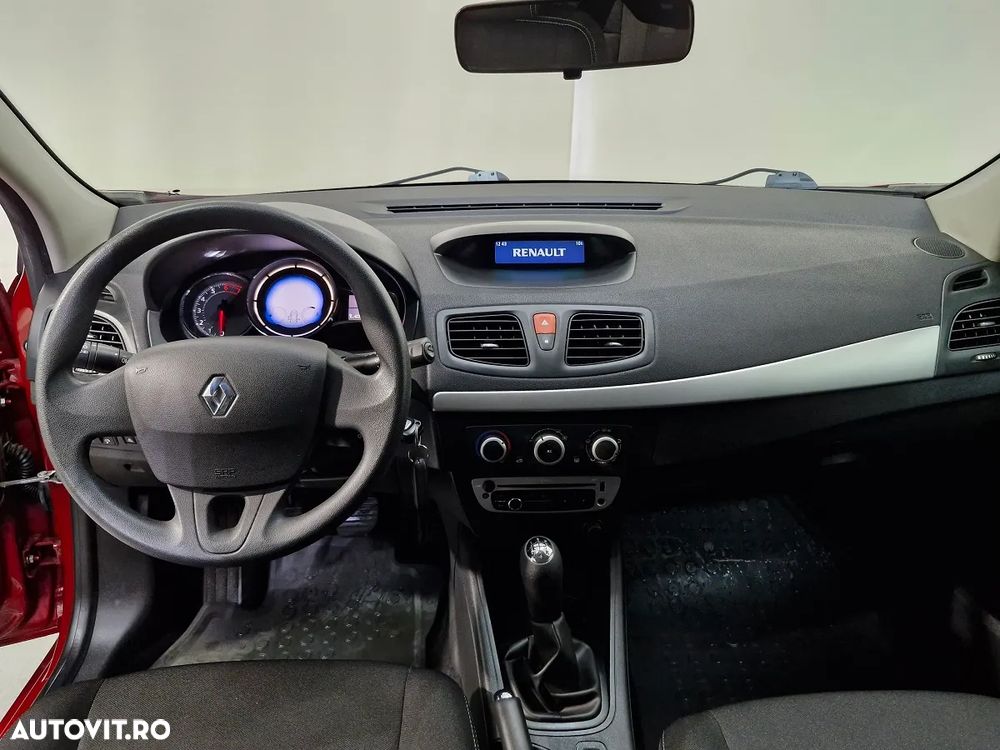 Renault Megane 1.6 16V Authentique - 3