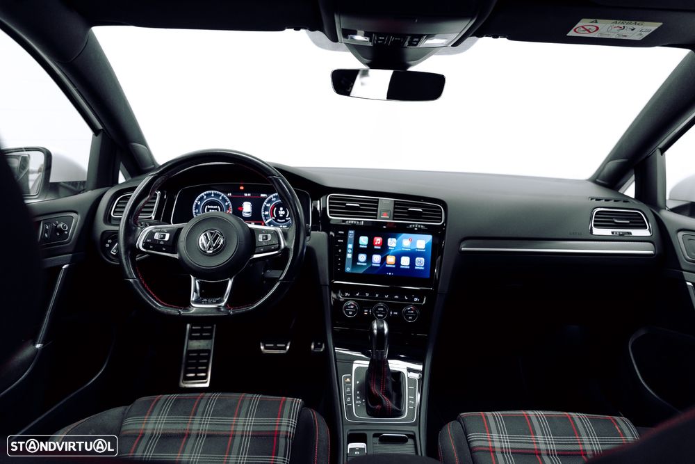 VW Golf 2.0 TSi GTi DSG Performance - 10