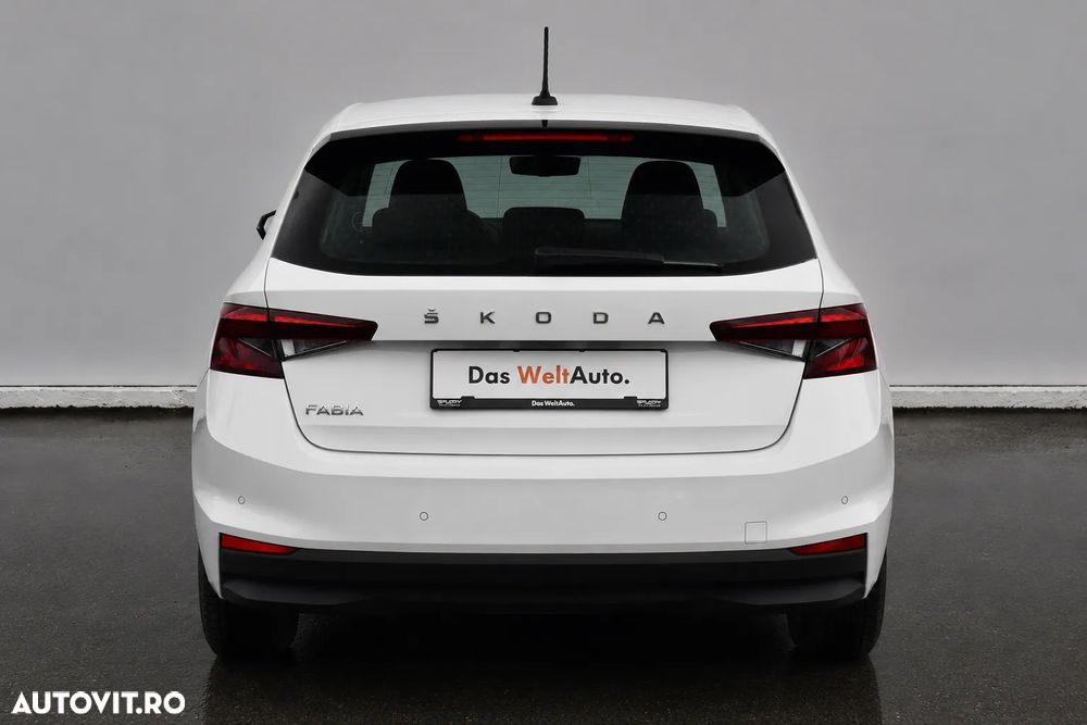 Skoda Fabia 1.0 TSI Ambition - 11