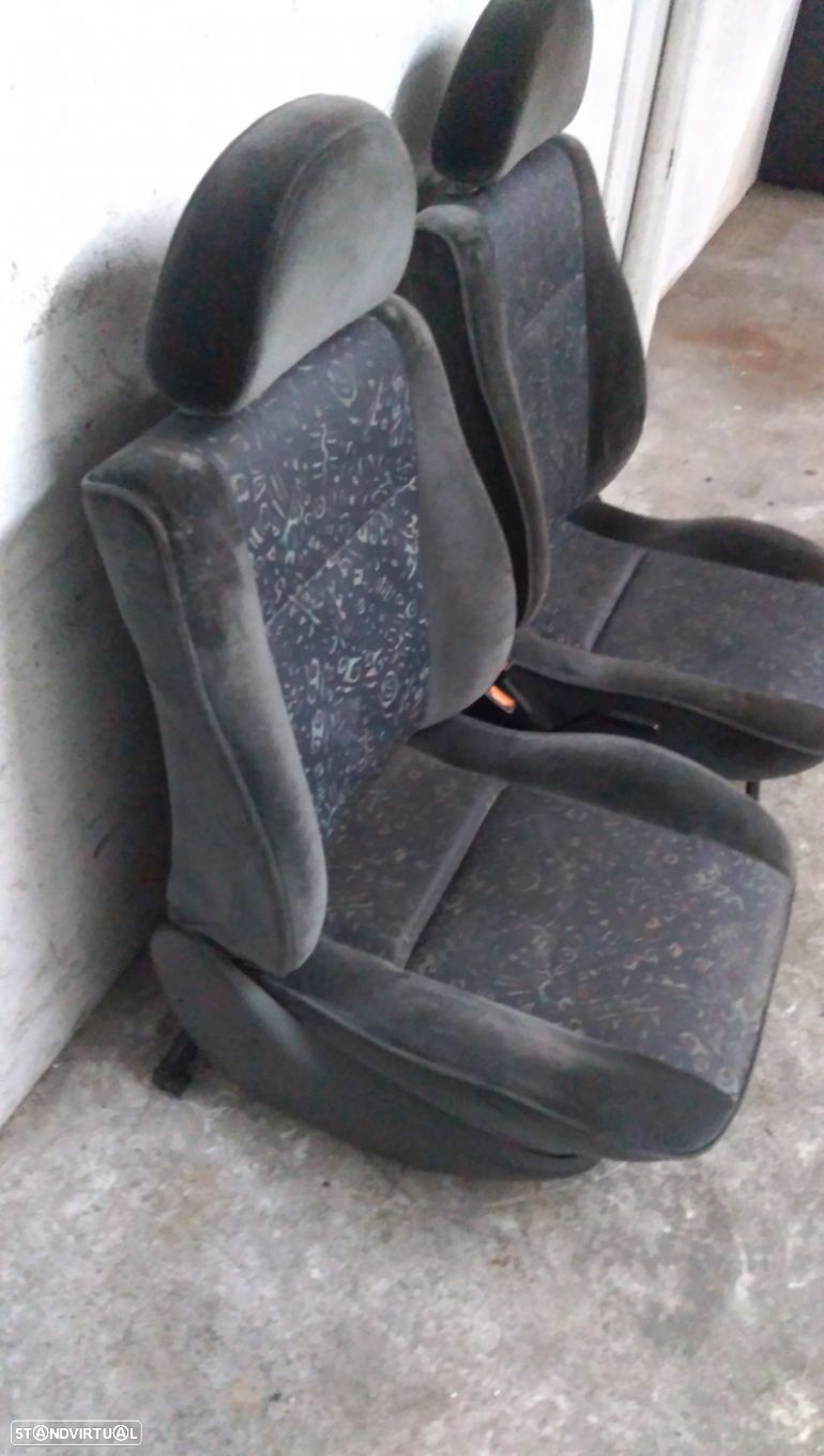 Estofos Da Frente Seat Ibiza Ii (6K1) - 2