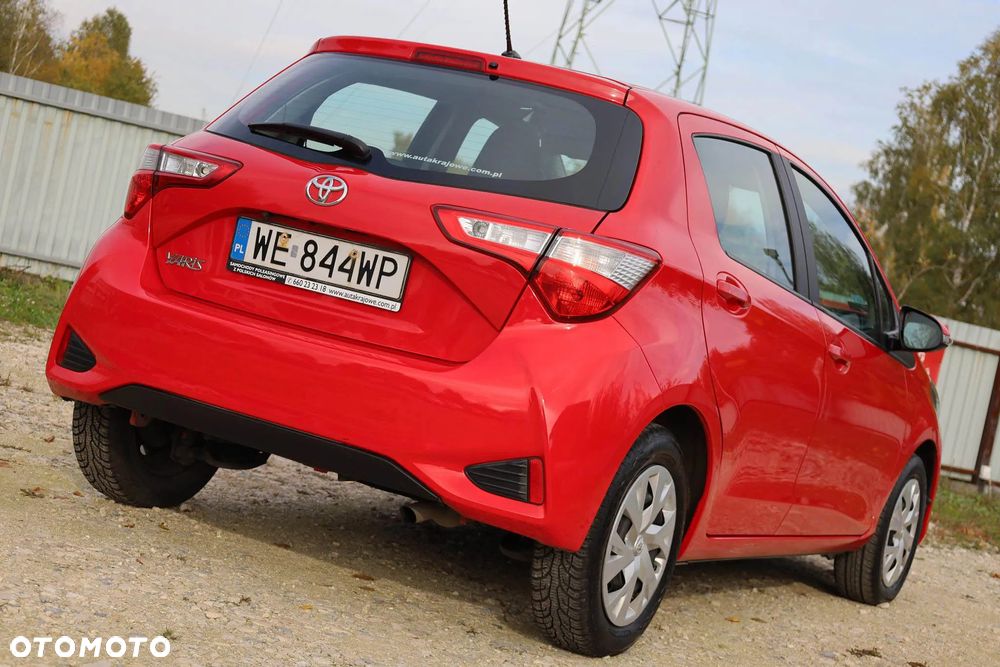 Toyota Yaris 1.5 Premium - 4