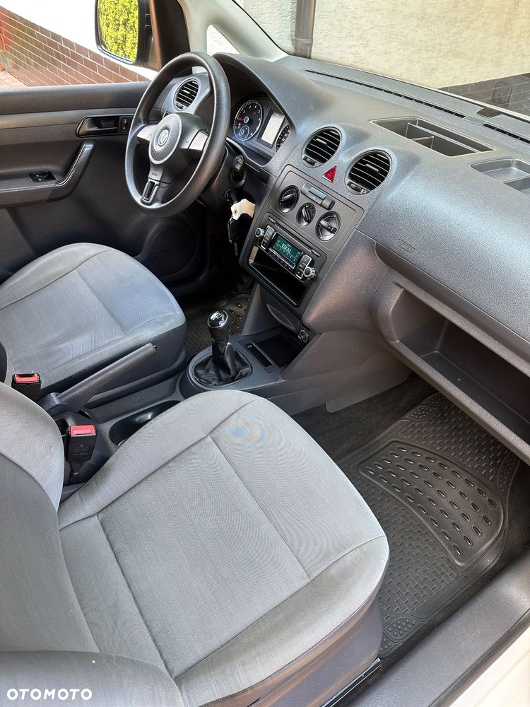 Volkswagen Caddy - 19
