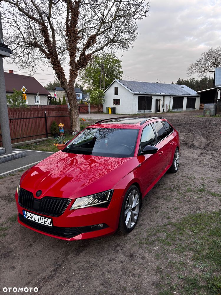 Skoda Superb 2.0 TDI 4x4 DSG Sportline - 8