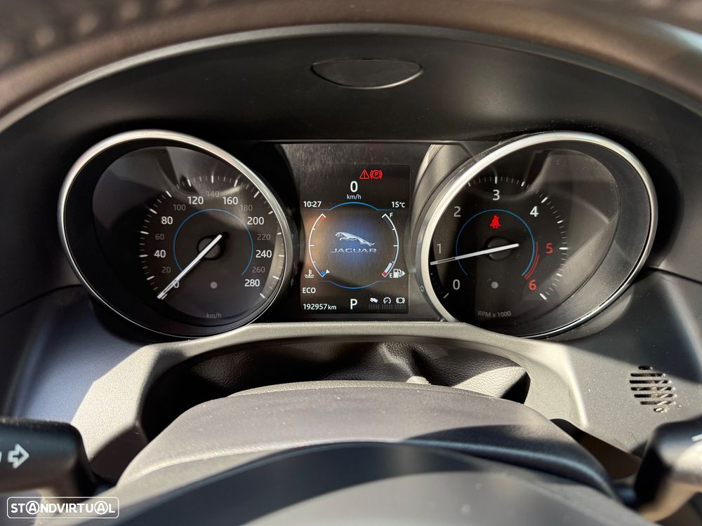 Jaguar XF 2.0 D Prestige Aut. - 28