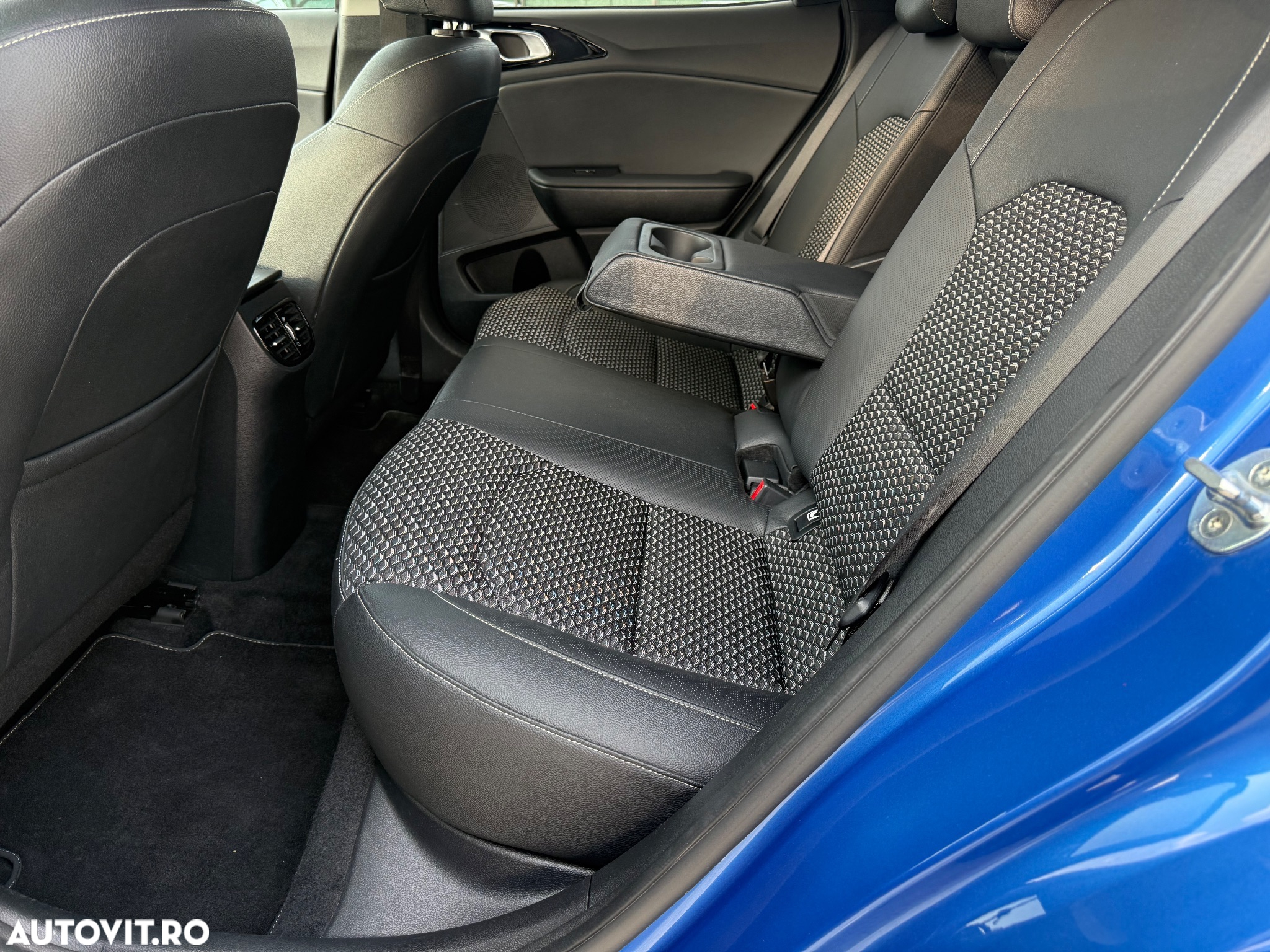 Kia XCeed 1.5 T-GDI OPF DCT7 XDITION - 14