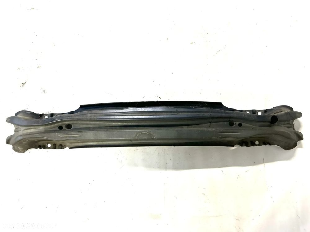 Volvo v40 II 2012-2018 belka tylna zderzaka wzmocnienie kolor 498 - 1