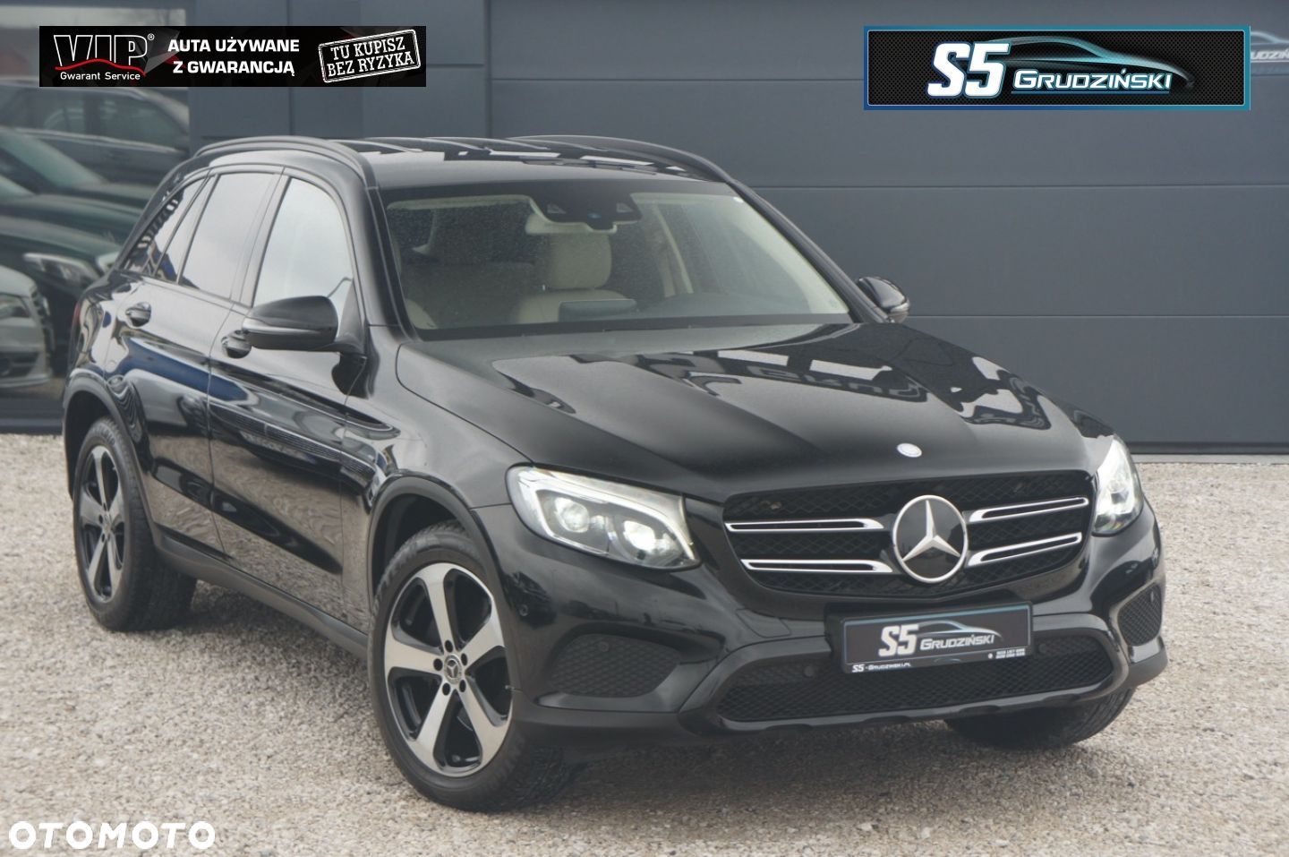 Mercedes-Benz GLC - 1