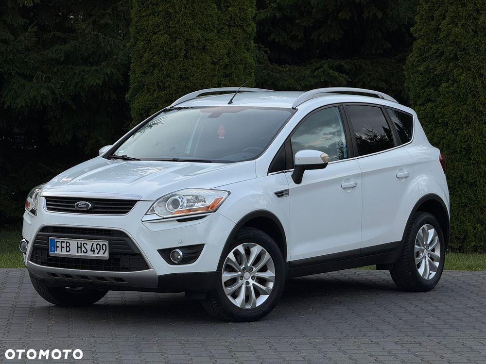 Ford Kuga 2.0 TDCi 2x4 Titanium - 32