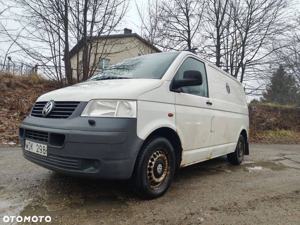 Volkswagen Transporter - 1