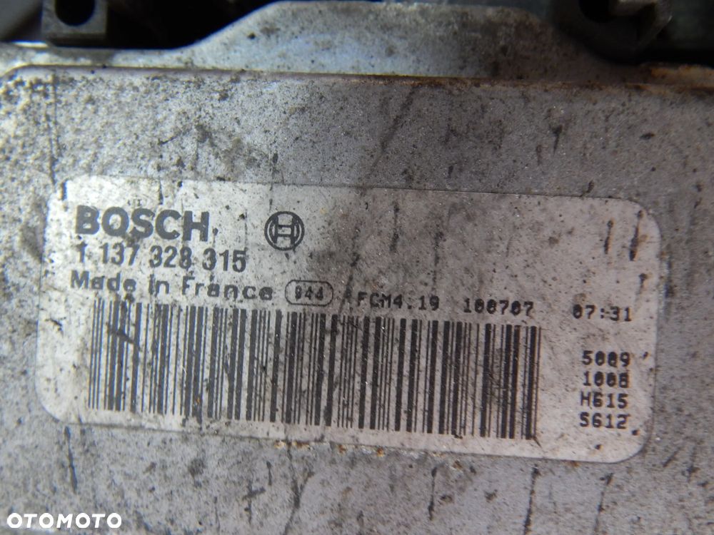 wiatrak wentylator 3.0 tdi 4.2 AUDI A4 s4 A5 B8 08-13 Łuków części - 4