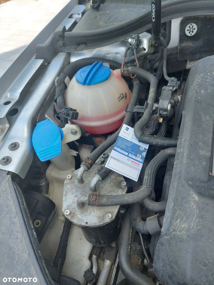 Volkswagen Passat - 13