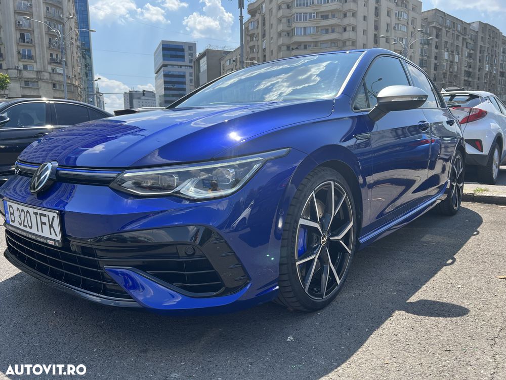 Volkswagen Golf 2.0 TSI DSG 4Motion R - 1