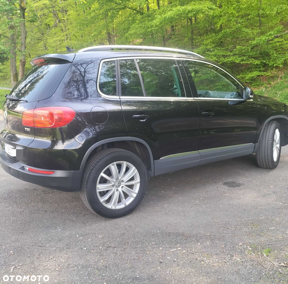 Volkswagen Tiguan - 5