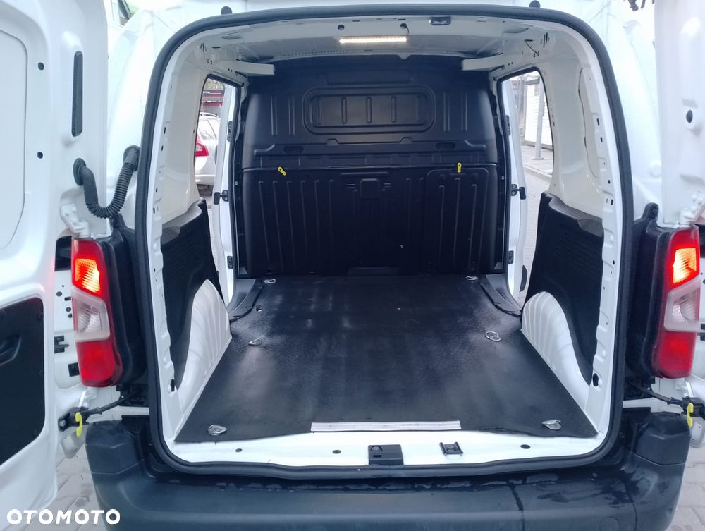 Toyota PROACE CITY L1 1.5d-102PS 3 OSOBY 100000km - 11