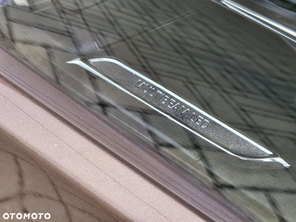 Mercedes-Benz CLA 200 Progressive 7G-DCT - 38