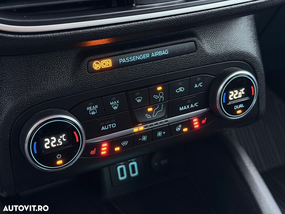 Ford Focus 1.0 EcoBoost MHEV Titanium - 26