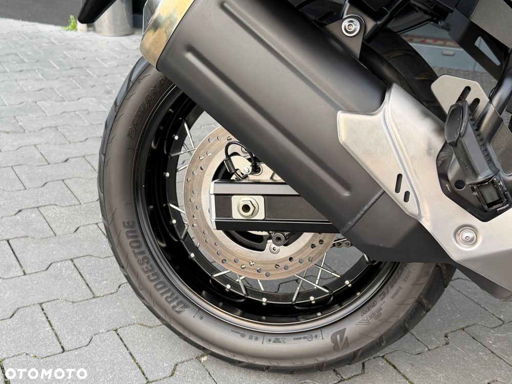 Suzuki V-STROM - 13