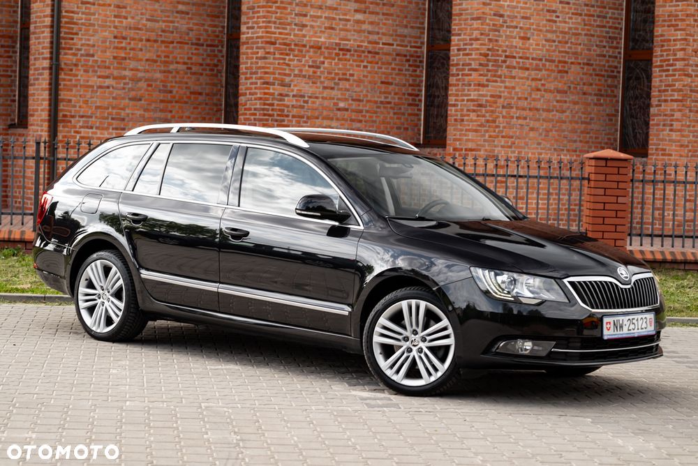 Skoda Superb 2.0 TDI Green tec 4x4 DSG Elegance - 3