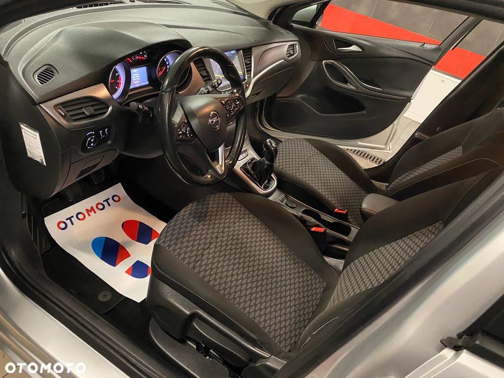 Opel Astra V 1.4 T Dynamic - 15