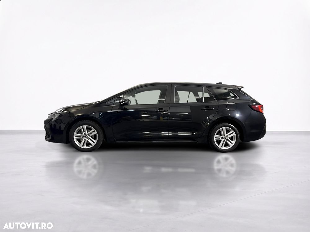 Toyota Corolla - 3