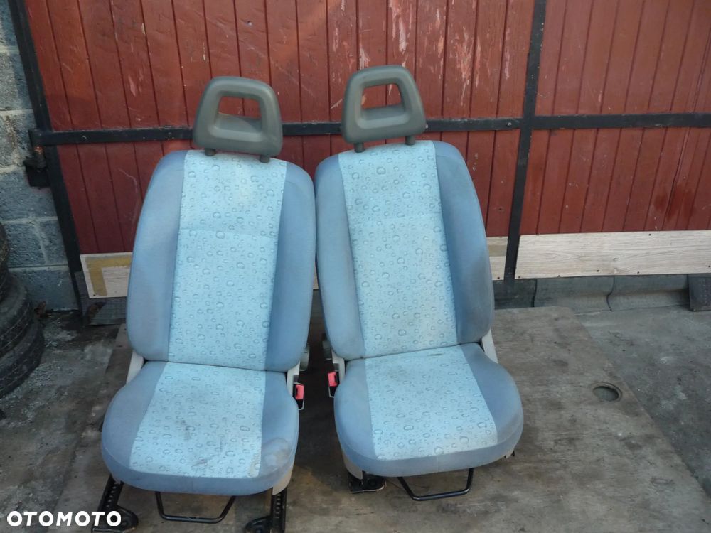 FIAT PANDA II FOTEL PRZEDNI LEWY LUB PRAWY - 1