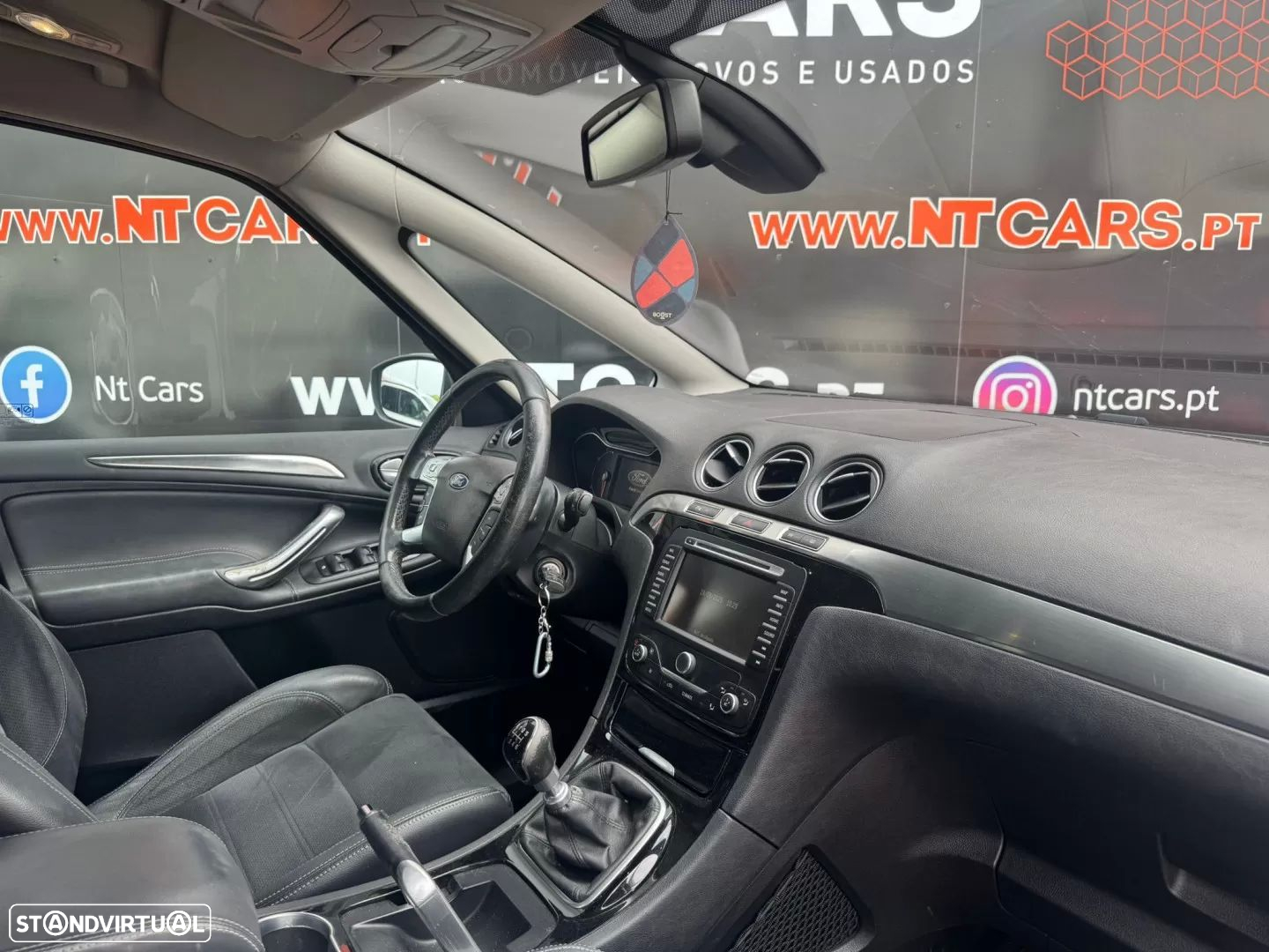 Ford S-Max 2.0 TDCi Titanium 7L - 16