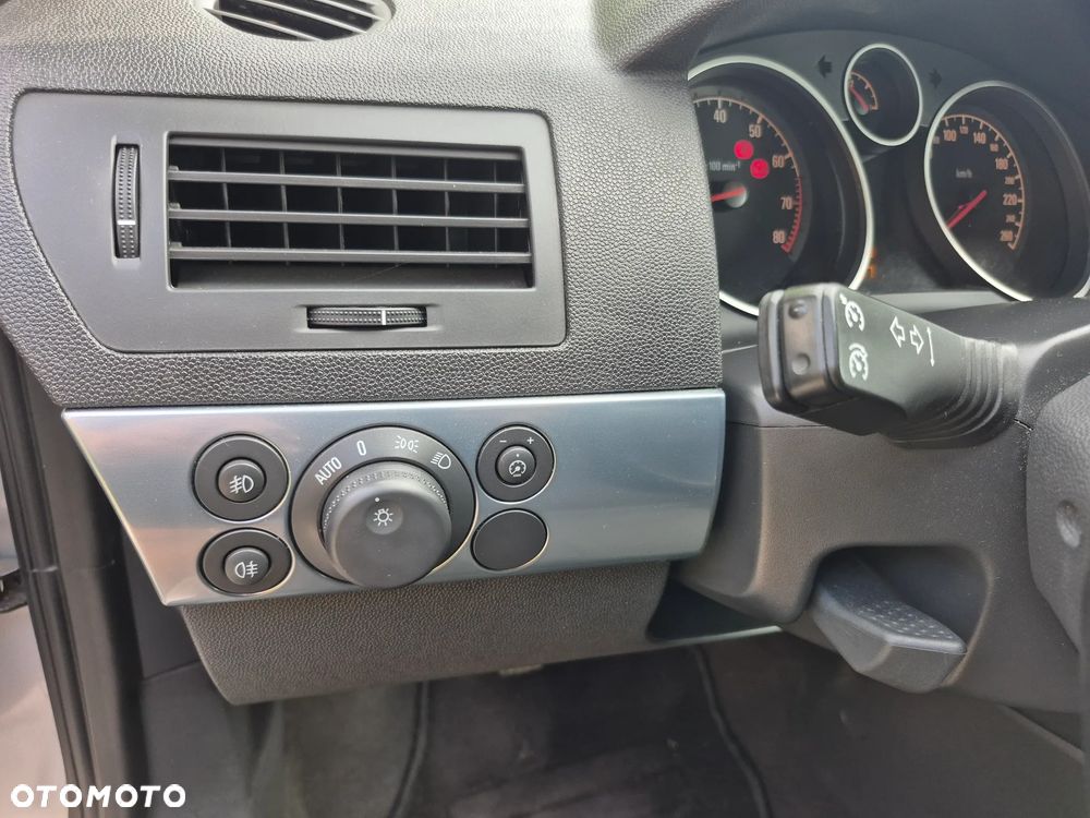Opel Astra 1.6 Cosmo - 15