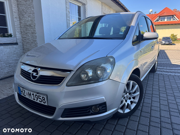 Opel Zafira 1.8 Cosmo