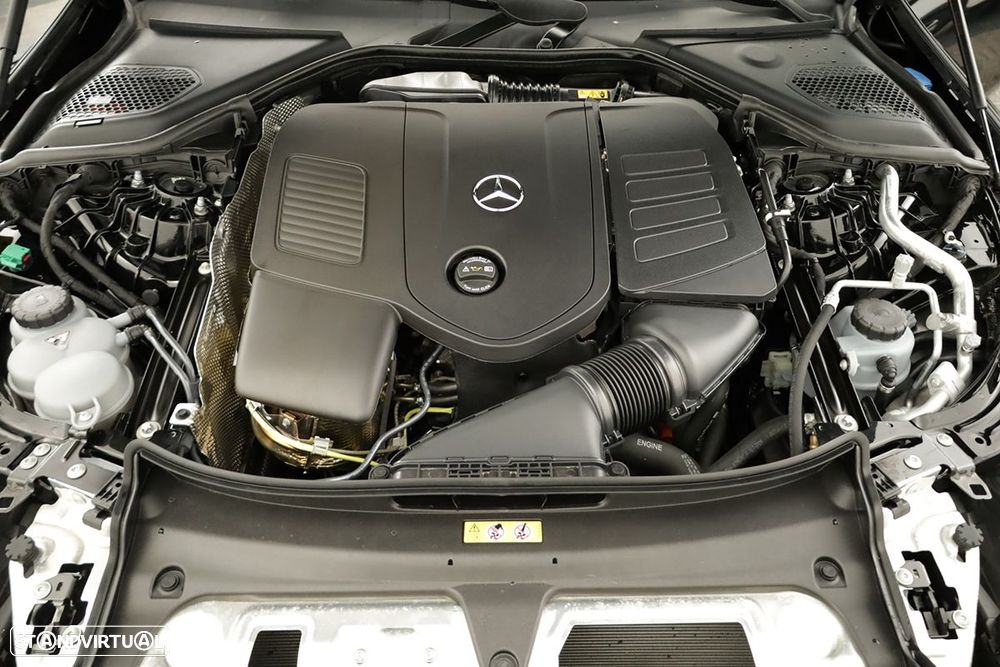 Mercedes-Benz E 300 Standard - 27