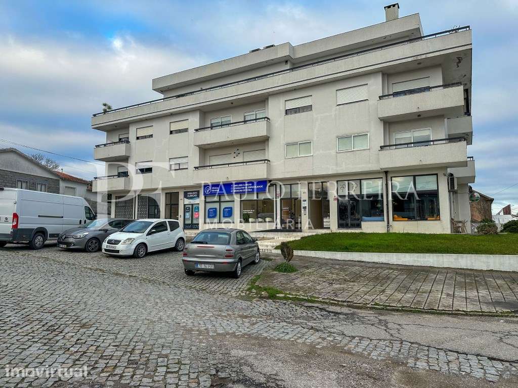 Loja com 272m2 junto à EN206 - Grande imagem: 3/13
