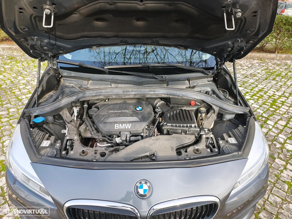 BMW 216 Active Tourer d Aut. Luxury Line - 16