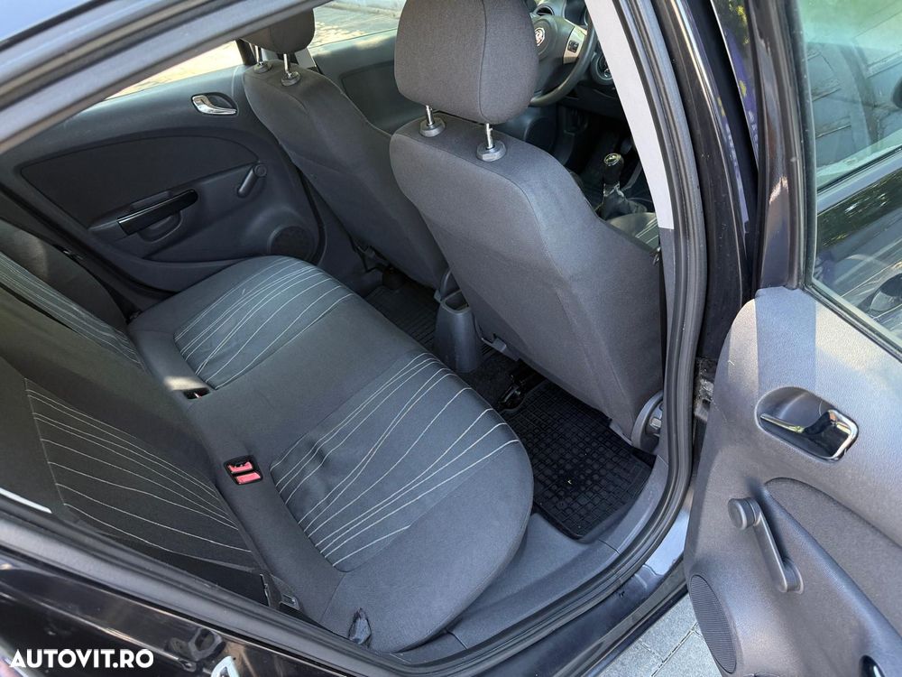 Opel Corsa - 12