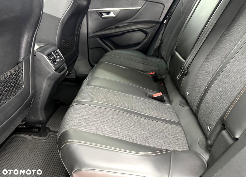 Peugeot 3008 BlueHDi 120 Stop & Start EAT6 Allure - 28