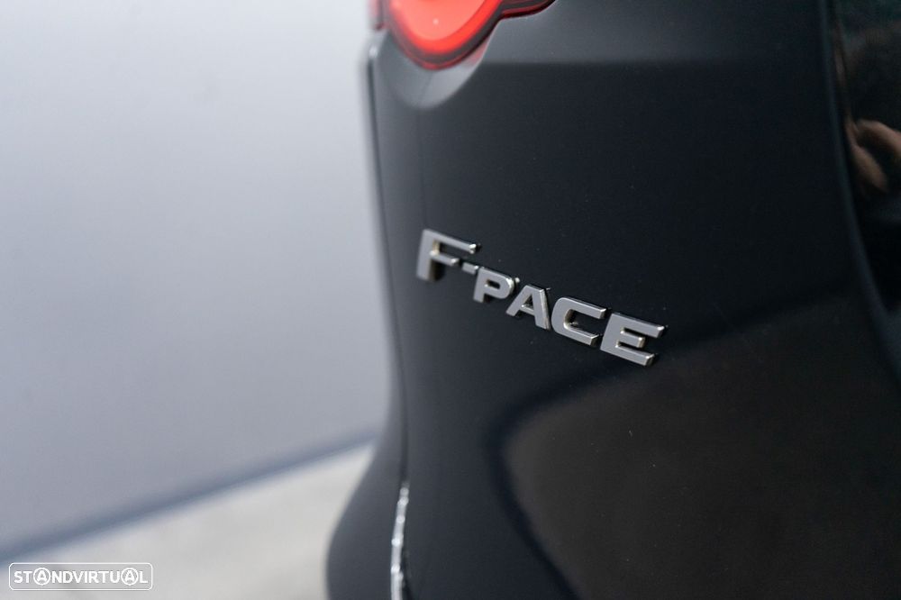 Jaguar F-Pace 20d AWD Aut. R-Sport - 41