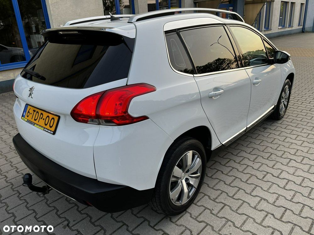 Peugeot 2008 - 4