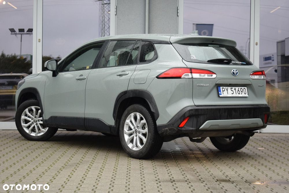 Toyota Corolla Cross - 9