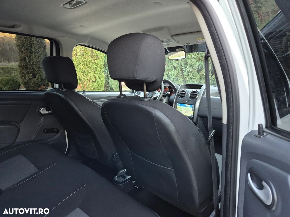 Dacia Duster dCi 110 FAP 4x4 Laureate - 21